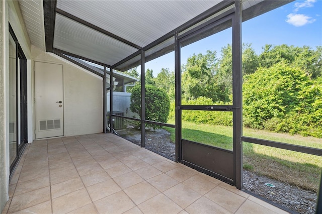 5100 Burchette Rd Unit 3005, Tampa, FL 33647 - view of unfurnished sunroom