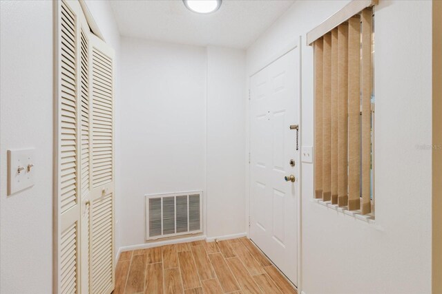 10430 42nd St N, Clearwater, FL 33762 - photo 6