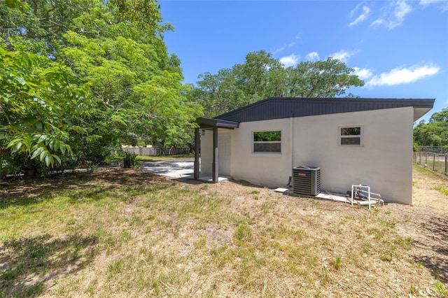 2157 20th Ave SW, Largo, FL 33774 - back of property featuring cooling unit