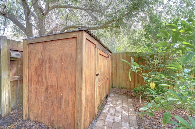 7107 Colonial Lake Dr, Riverview, FL 33578 - view of outbuilding with a fenced backyard