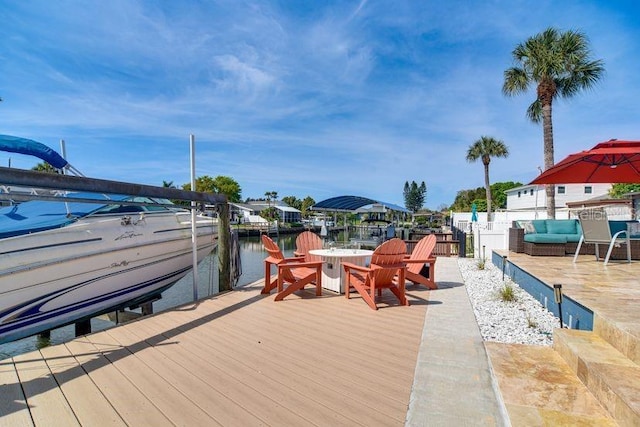 8722 Thornwood Ln, Tampa, FL 33615 - photo 10