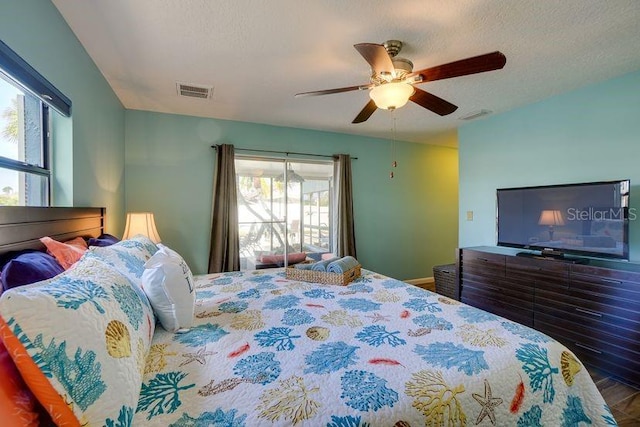 8722 Thornwood Ln, Tampa, FL 33615 - photo 30