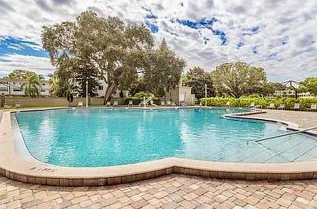 2360 Irish Ln Unit 16, Clearwater, FL 33763 - view of community pool