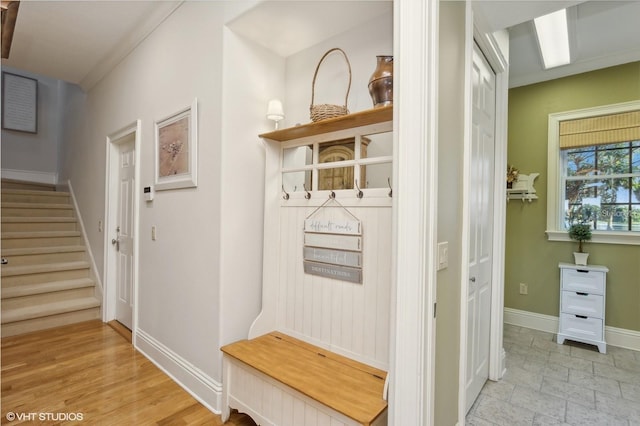 919 Ballinger Rd, Lutz, FL 33548 - mudroom with baseboards