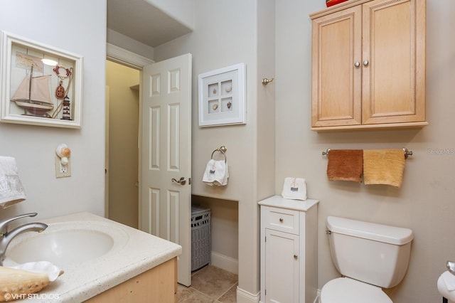 919 Ballinger Rd, Lutz, FL 33548 - bathroom featuring vanity and tile patterned floors