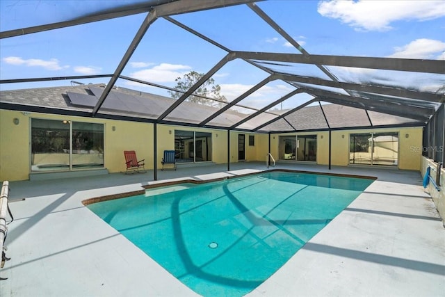 903 Tomahawk Trl, Brandon, FL 33511 - outdoor pool featuring a patio