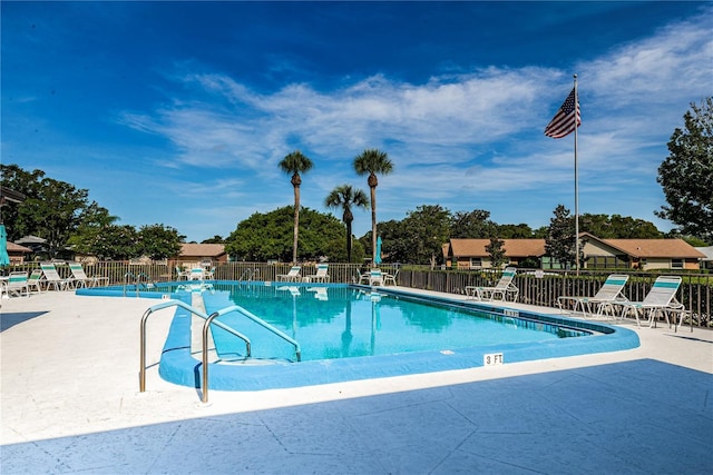 368 Perth Ct Unit 368, Dunedin, FL 34698 - community pool with a patio area
