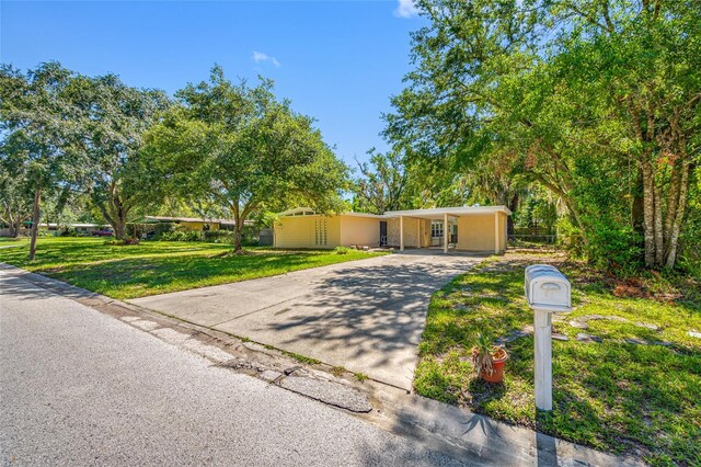 810 W River Dr, Temple Terrace, FL 33617 - photo 2