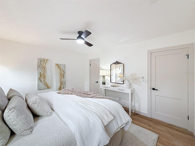 1267 Woodlawn Ter, Clearwater, FL 33755 - photo 12