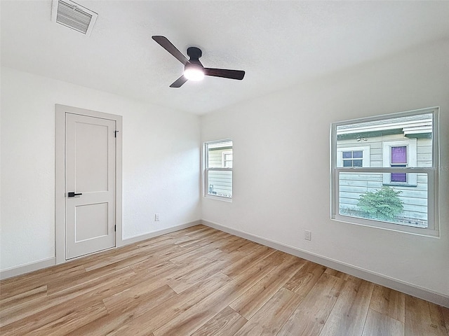 1267 Woodlawn Ter, Clearwater, FL 33755 - photo 15