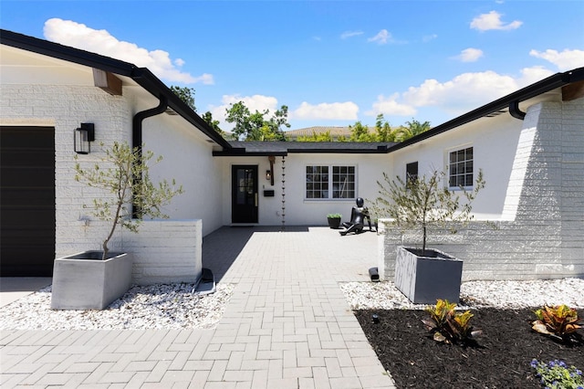 4618 Bayshore Blvd NE, Saint Petersburg, FL 33703 - property entrance featuring stucco siding