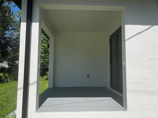 4241 E Palifox St, Tampa, FL 33610 - view of patio / terrace