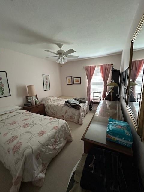 Listing photo 2 - caption unavailable