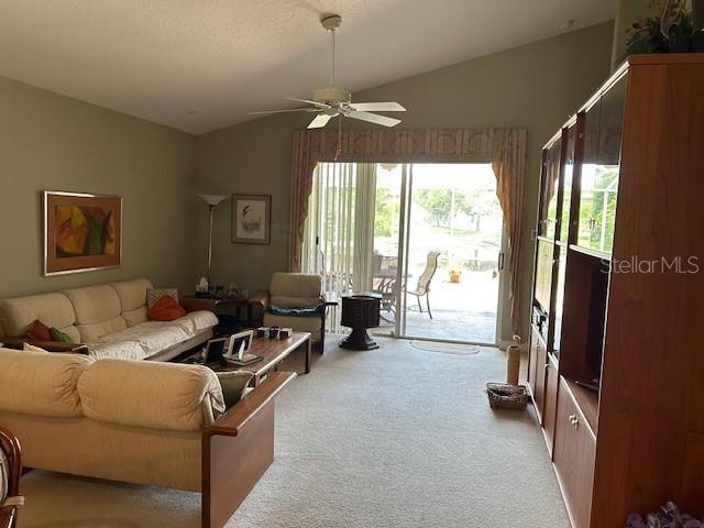 Listing photo 4 - caption unavailable