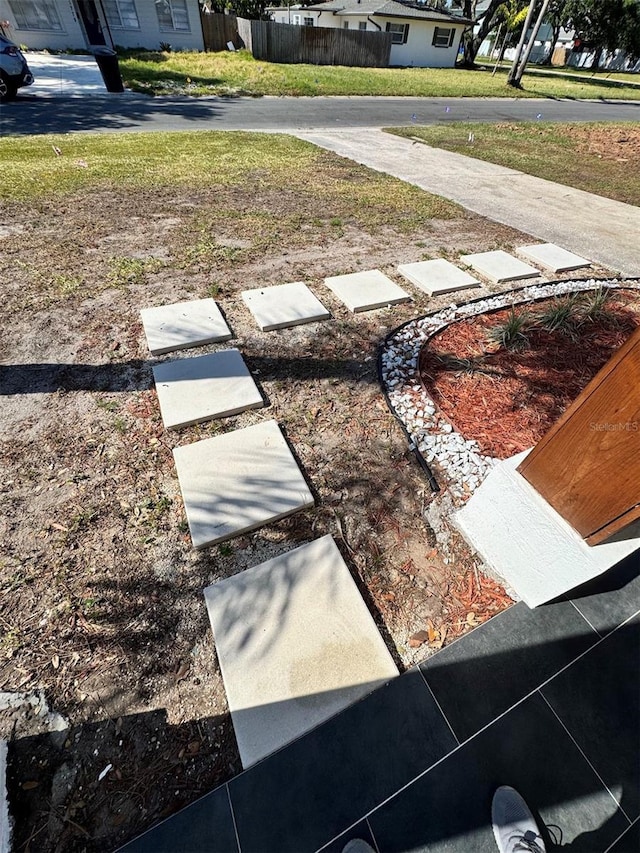 1778 New Hampshire Ave NE, Saint Petersburg, FL 33703 - view of yard featuring fence