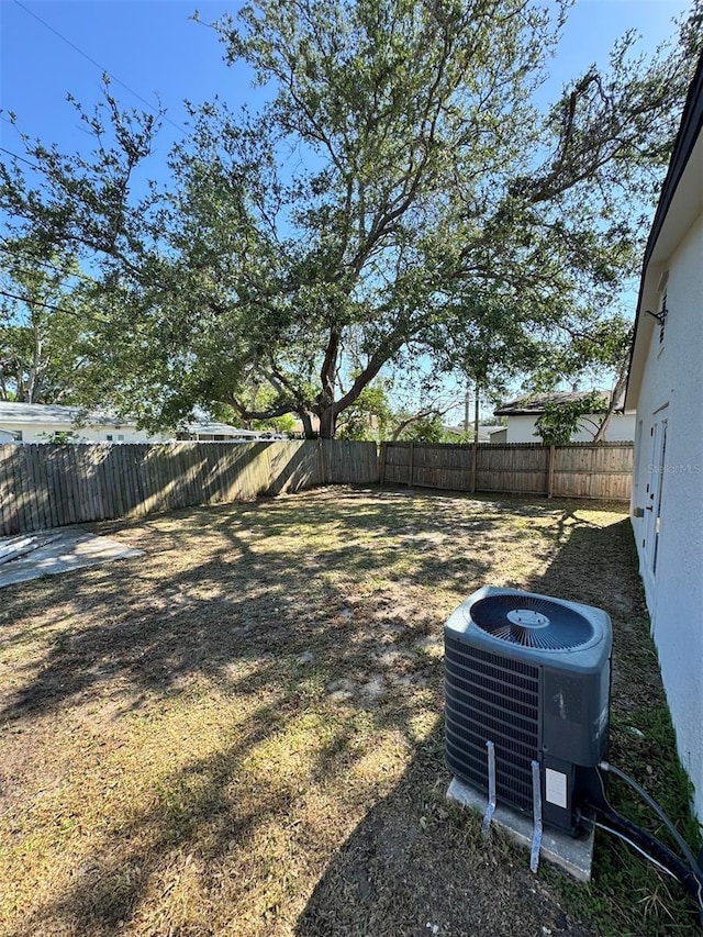 1778 New Hampshire Ave NE, Saint Petersburg, FL 33703 - fenced backyard featuring cooling unit