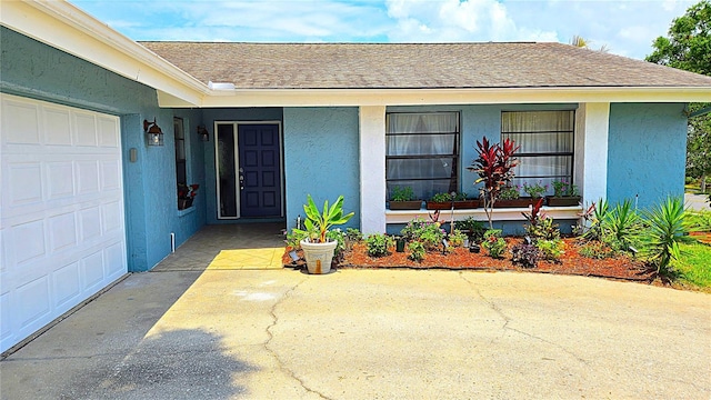 3907 Orchard Hill Cir, Palm Harbor, FL 34684 - doorway to property with stucco siding, an attached garage, a shingled roof, and covered porch