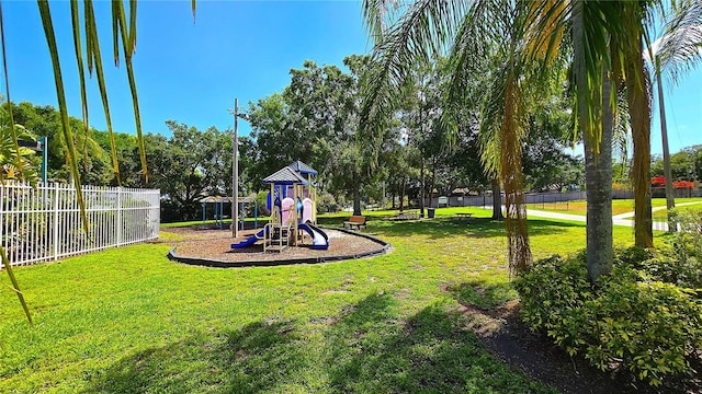 3907 Orchard Hill Cir, Palm Harbor, FL 34684 - view of community play area