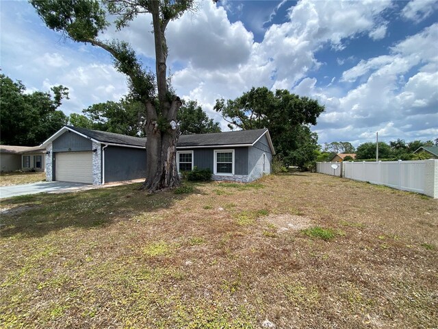 12912 Leadwood Dr, Riverview, FL 33579 - single story home featuring fence and a garage