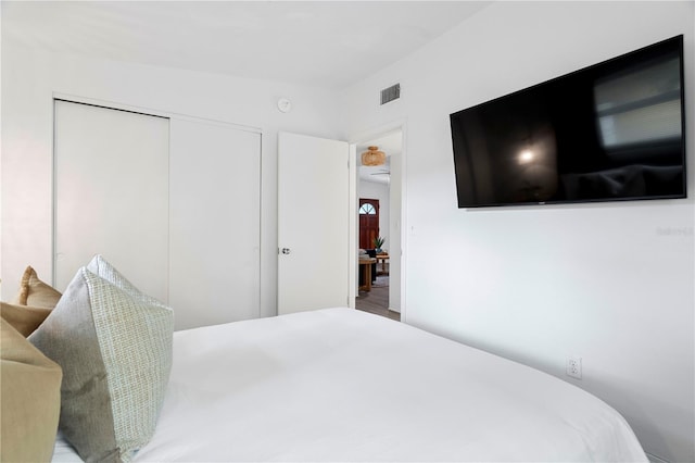 bedroom featuring a closet