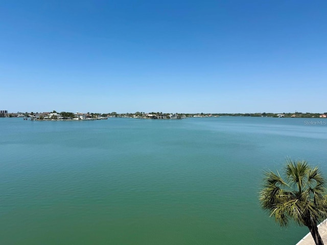 7910 Sun Island Dr S Unit 404, South Pasadena, FL 33707 - water view