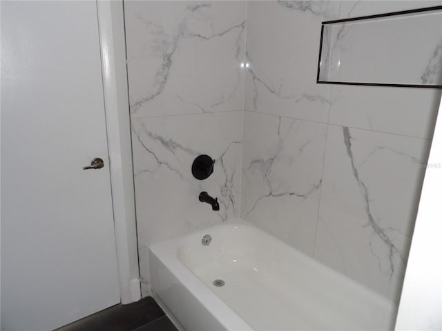 2699 Seville Blvd Unit 802, Clearwater, FL 33764 - full bathroom with bathing tub / shower combination