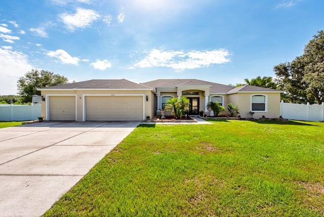 1521 Avondale Ridge Dr, Plant City, FL 33567 - photo 1