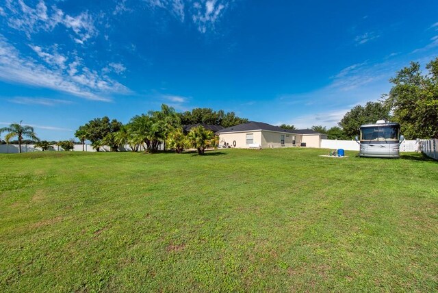 1521 Avondale Ridge Dr, Plant City, FL 33567 - photo 48