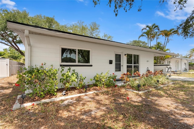 133 43rd Ave NE, Saint Petersburg, FL 33703 - photo 3