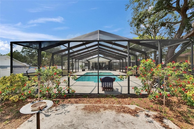 2219 Summit View Dr, Valrico, FL 33596 - swimming pool with a patio area and glass enclosure