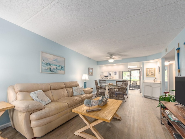 105 Woodlake Wynde, Oldsmar, FL 34677 - photo 5
