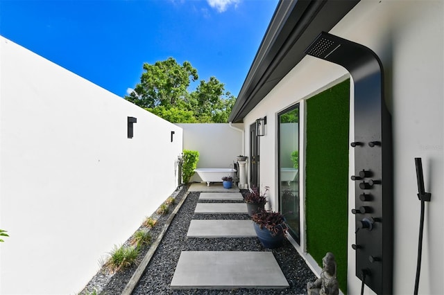 13916 Wellesford Way, Tampa, FL 33624 - view of yard featuring fence
