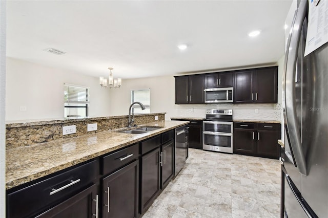 1009 Wynnmere Walk Ave, Ruskin, FL 33570 - photo 7
