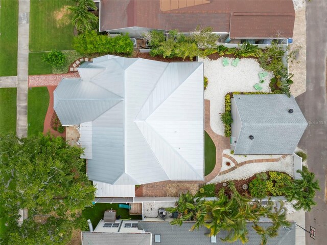 626 16th Ave NE, Saint Petersburg, FL 33704 - photo 40