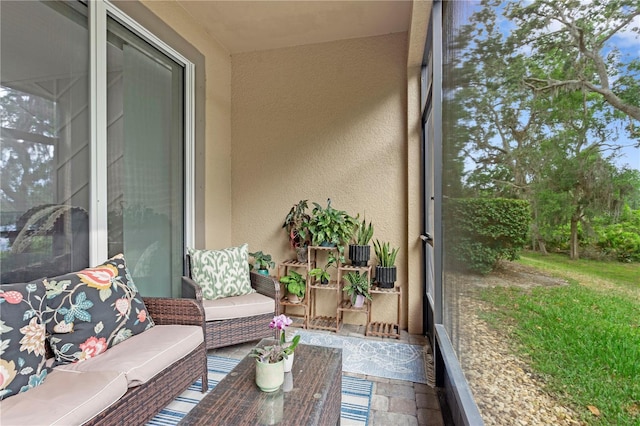 14110 Damselfly Dr, Tampa, FL 33625 - sunroom with outdoor lounge area
