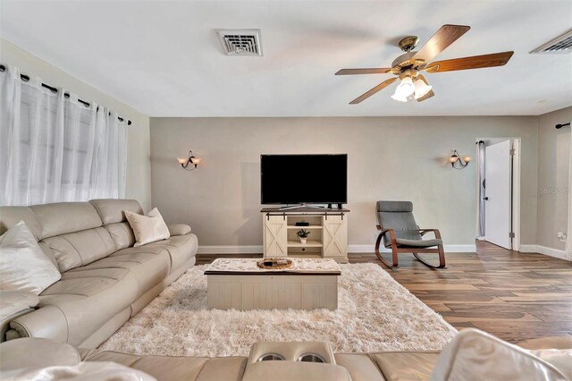 8740 15th St N, Saint Petersburg, FL 33702 - photo 8
