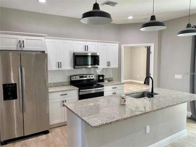 700 E 14th St, Lehigh Acres, FL 33972