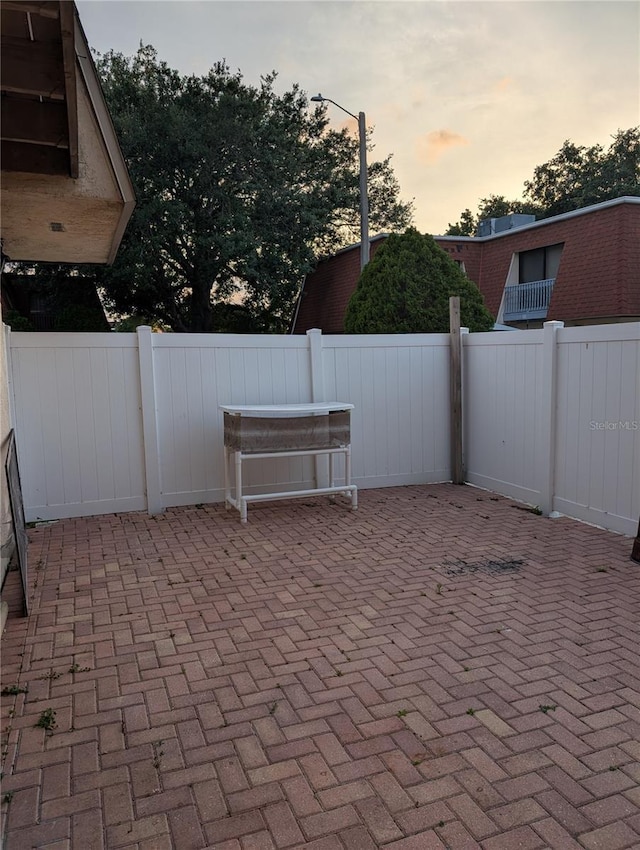 8114 Oak Trace Way Unit D, Tampa, FL 33634 - view of patio