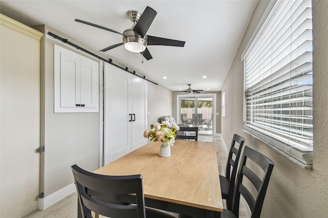 8006 Tanglewood Ln, Tampa, FL 33615 - photo 18