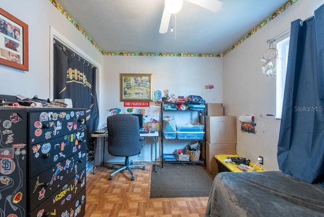 8305 75th Pl, Seminole, FL 33777 - bedroom with ceiling fan