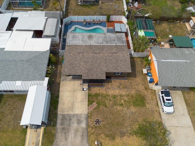 8305 75th Pl, Seminole, FL 33777 - bird's eye view of a pool area