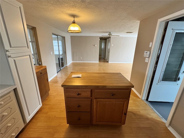 1542 Derrick St, Holiday, FL 34690 - photo 8
