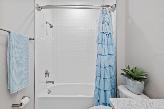 21642 Emory Oak Pl, Land O Lakes, FL 34637 - bathroom featuring toilet, shower / bathtub combination with curtain, and vanity