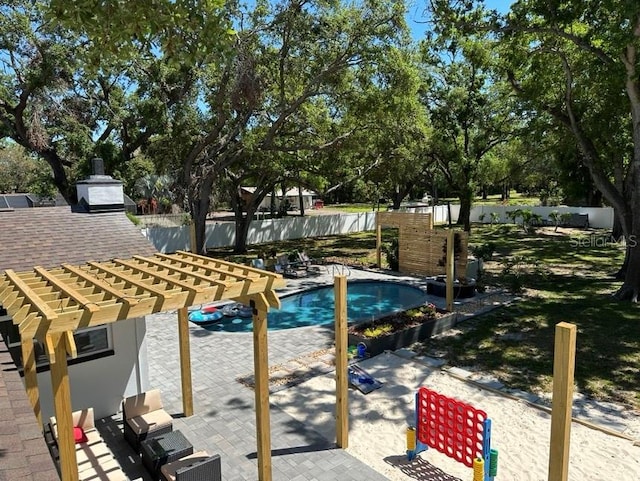 5744 150th Ave N, Clearwater, FL 33760 - view of swimming pool featuring a patio