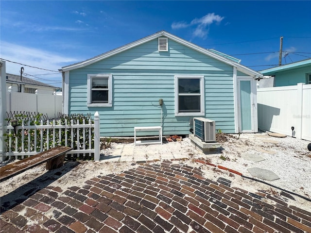 13326 1st St E, Madeira Beach, FL 33708 - photo 25
