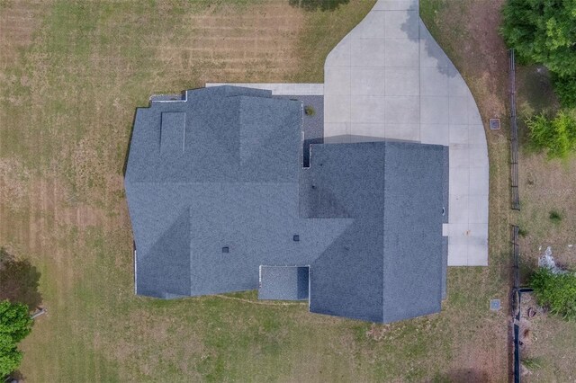 aerial view of property and surrounding area