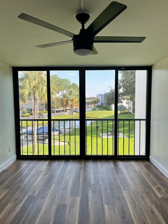 2424 W Tampa Bay Blvd Unit 203, Tampa, FL 33607 - unfurnished sunroom with healthy amount of natural light