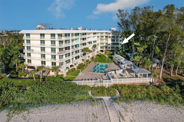 2504 Gulf Blvd Unit 201, Indian Rocks Beach, FL 33785 - view of apartment building / complex with a community pool