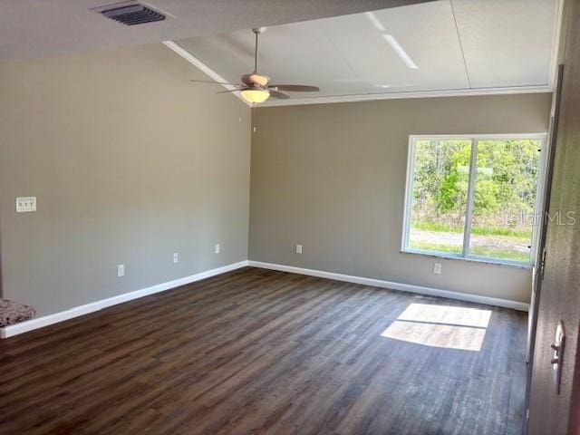 6952 W Barbara Ann Ln, Homosassa, FL 34446 - spare room featuring ceiling fan, dark wood-style floors, and baseboards