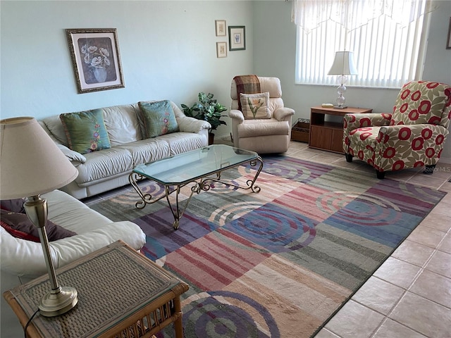 8055 112th St Unit 406, Seminole, FL 33772 - living room with tile patterned flooring